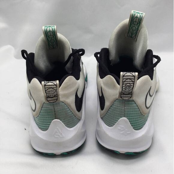 Nike Zoom Freak 3 White Black Green Basketball Mens Size 8.5 - Picture 4 of 8